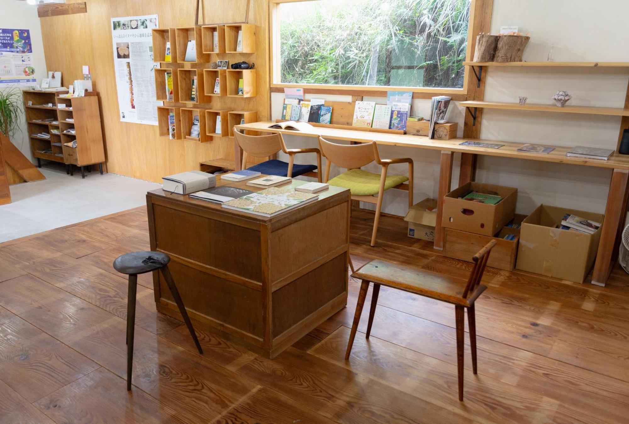 猫と図書館のある宿 草地家 Kusachike Minamiawaji Exteriér fotografie