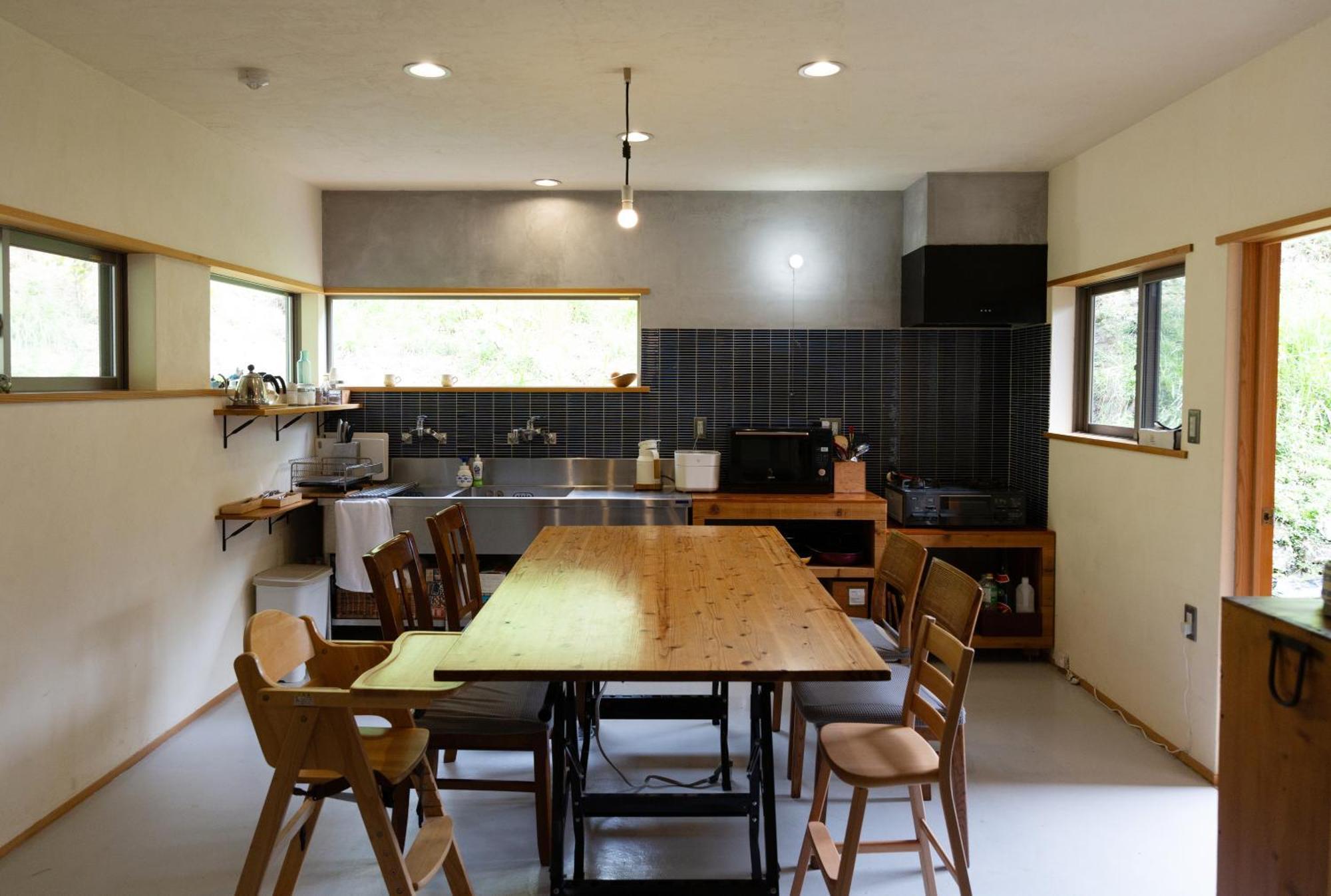 猫と図書館のある宿 草地家 Kusachike Minamiawaji Exteriér fotografie